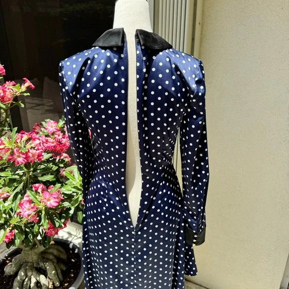 KEEPSAKE. NWOT. Foolish Long Sleeve, Midi Dress in Navy/Porcelain in Pol… - Picture 7 of 15